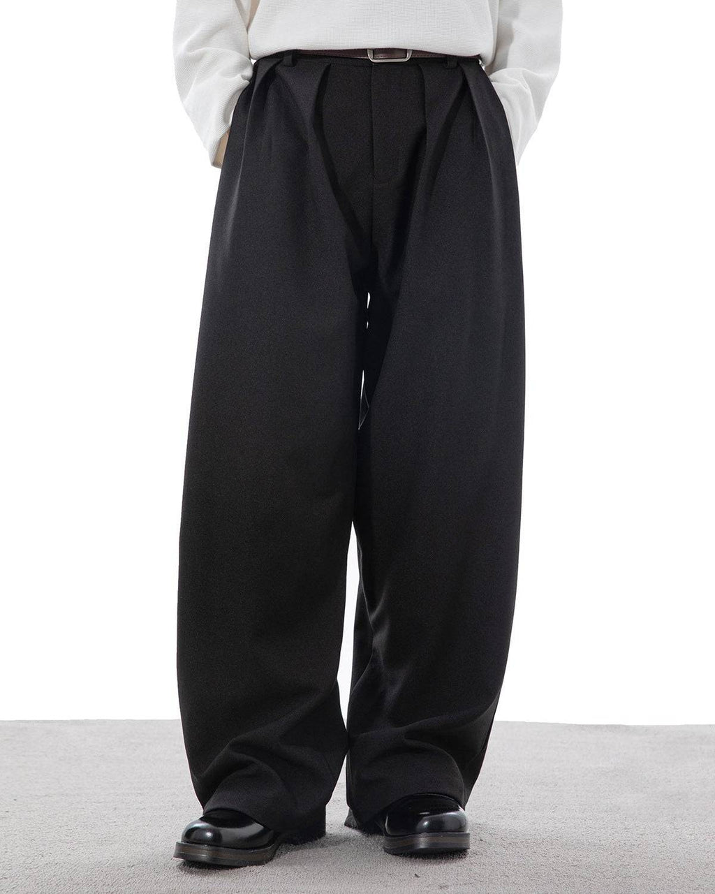 Plissierte Hose Herren Osaka Flow – Japanisch inspirierte Bundfaltenhose