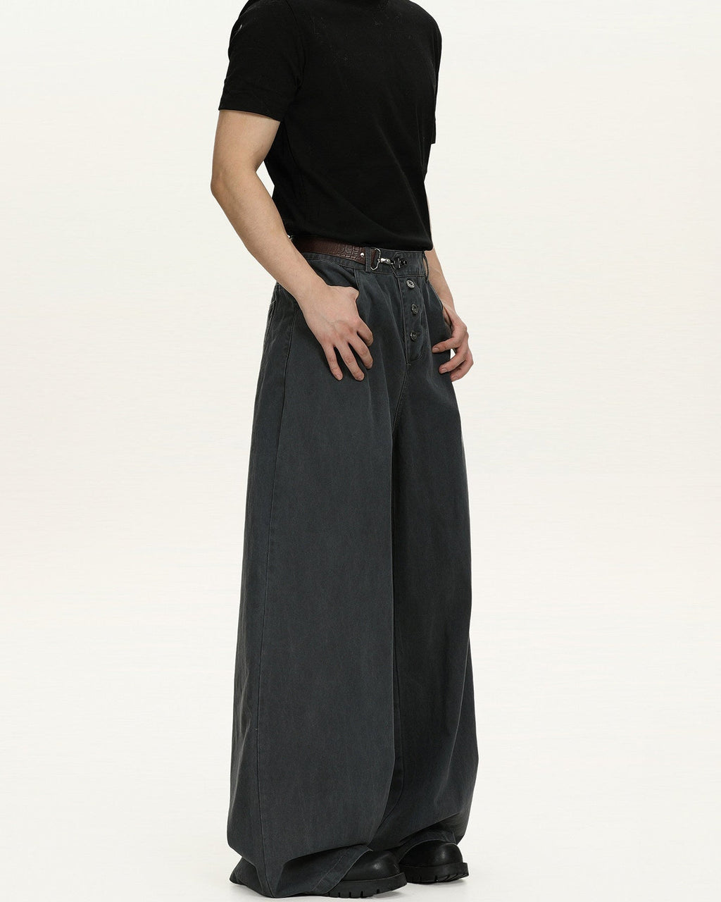 Wide-Leg Jeans Herren aus Washed Cotton – Relaxed Fit Denim