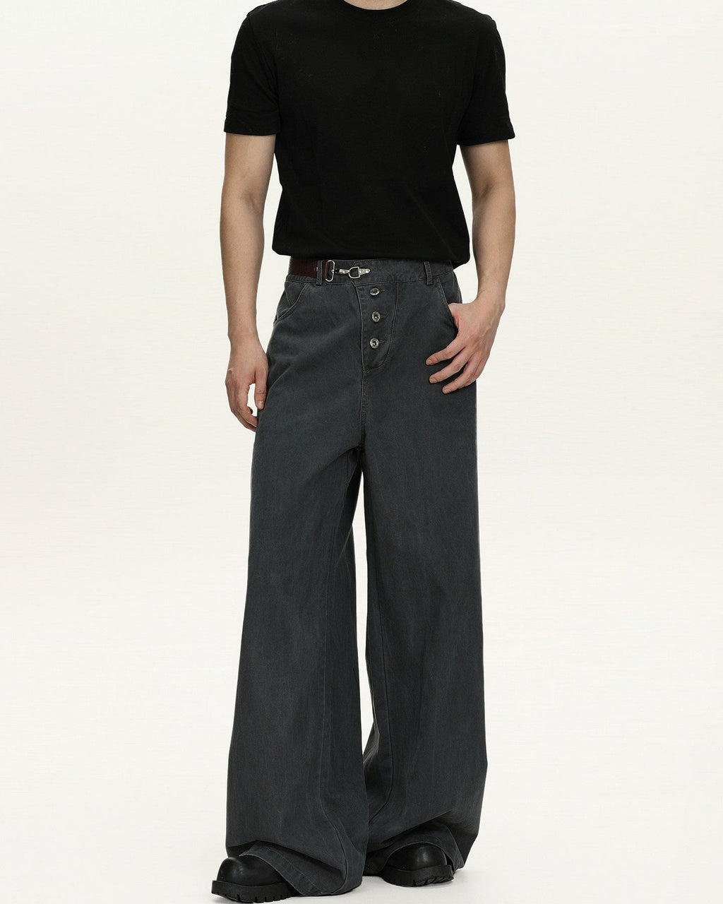 Wide-Leg Jeans Herren aus Washed Cotton – Relaxed Fit Denim